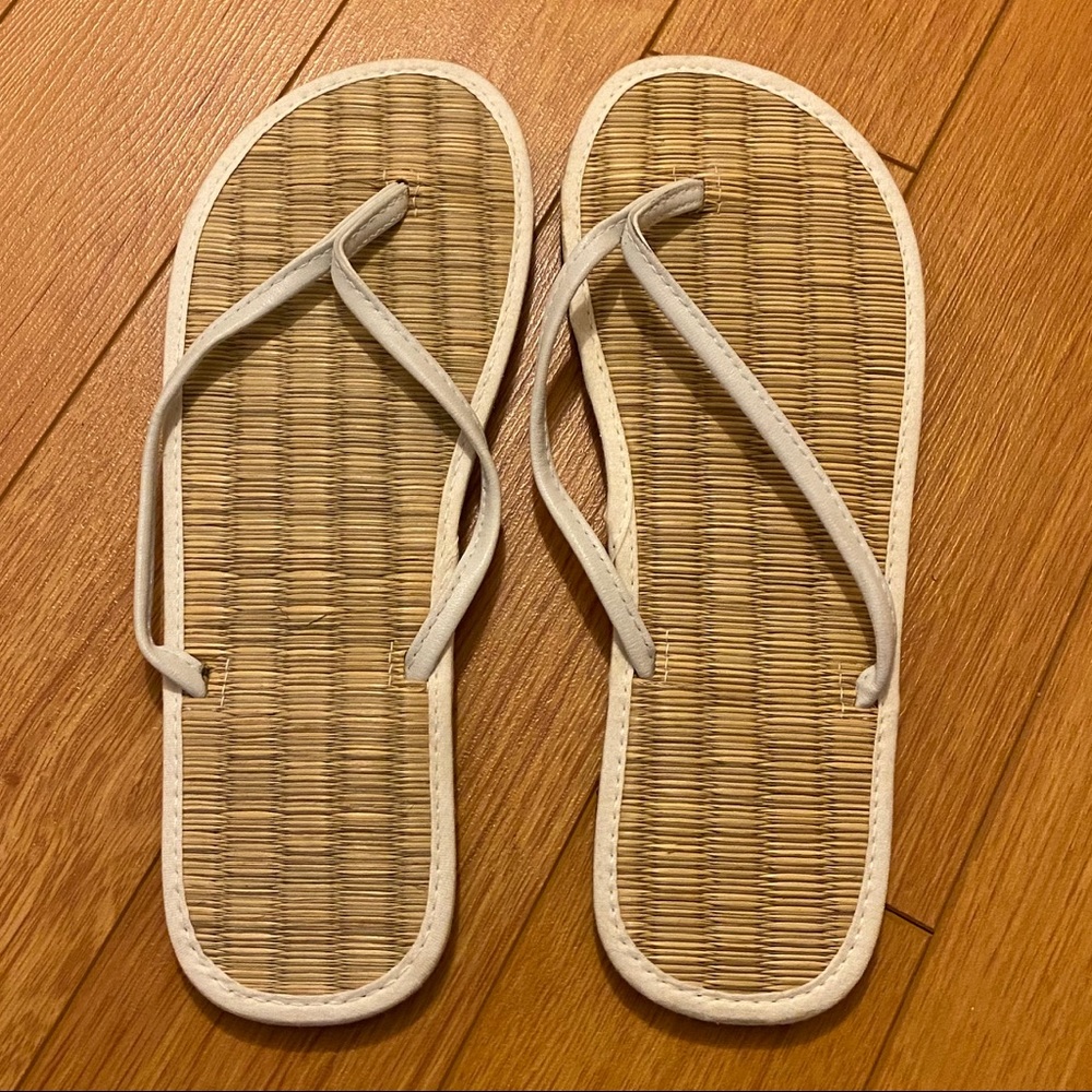 flip flops